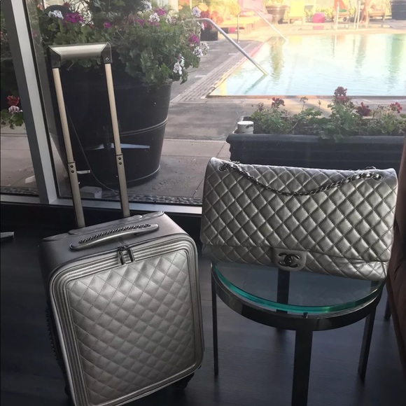 CHANEL TROLLEY CAVIAR LUGGAGE - Picture 4 of 8